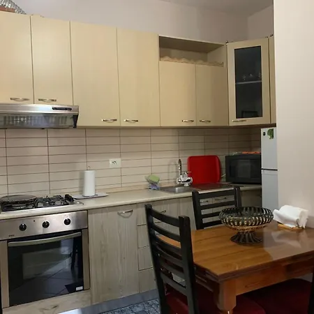 Apartment 31 *